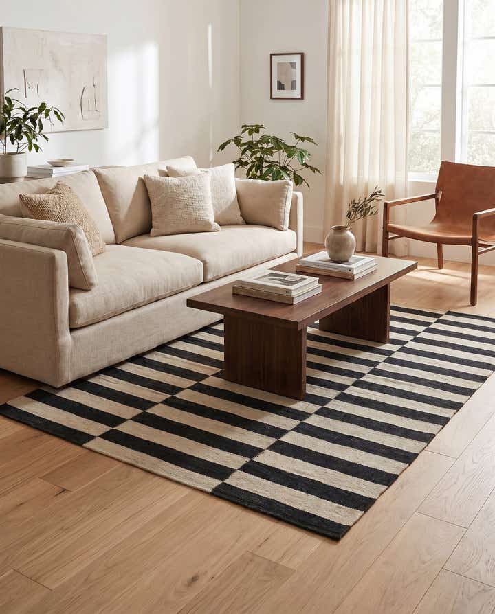 4' 4 x 5' 11 Hand Woven Kilim Modern Wool Rug