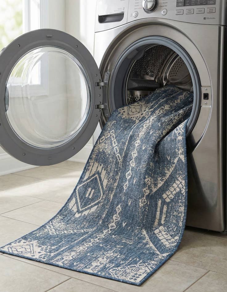 Detail image of 3' 3 x 14'  Washable Bohemian Indoor / Outdoor Runner Rug