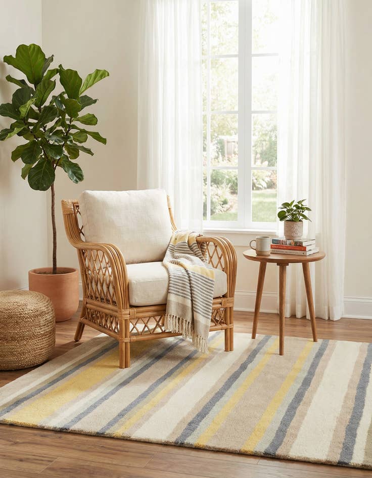 Detail image of 2' 8 x 5' Luna Wool Rug