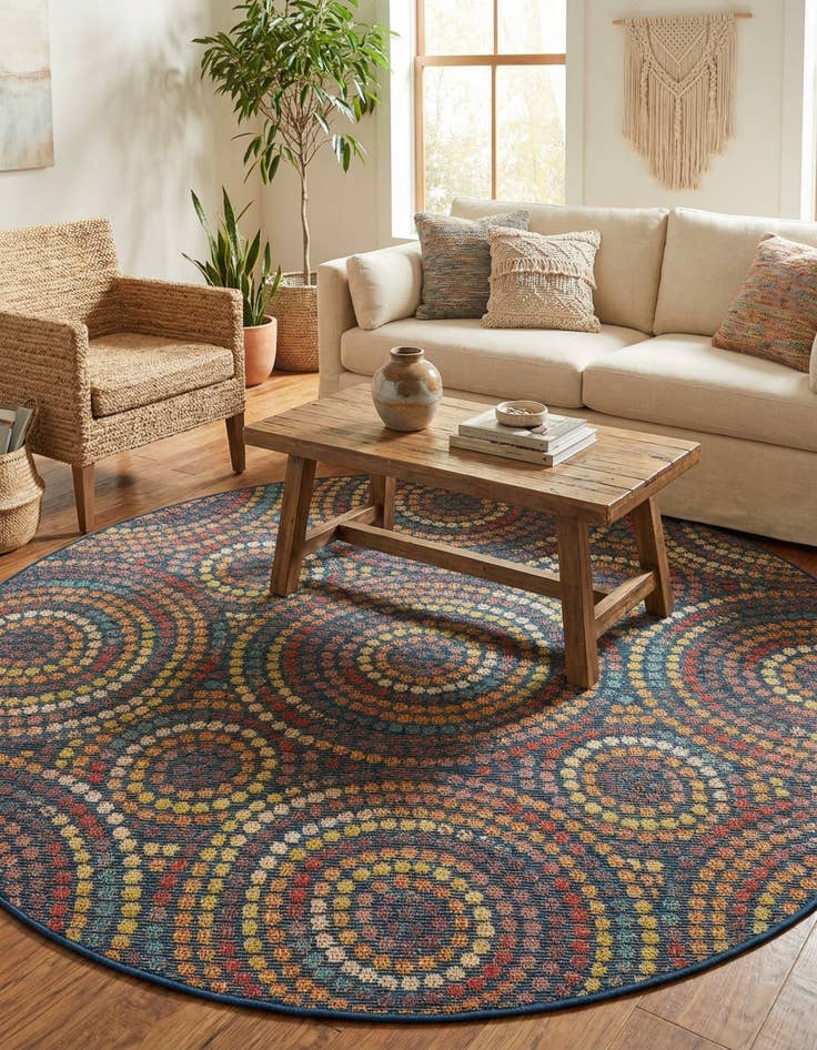 Detail image of 6' 1 x 6' 1 Easy-Clean Baja Indoor / Outdoor Round Rug