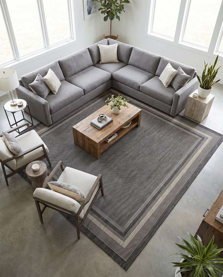 13' x 13' Easy-Clean Border Indoor / Outdoor Square Rug