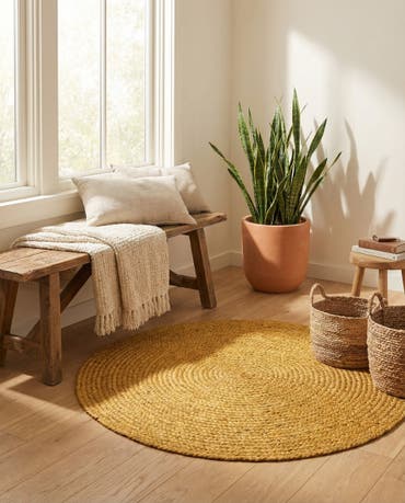  3' 3 x 3' 3  Hand Braided Jute Round Rug