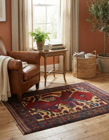 3' x 4' 4 Hand Knotted Sumak Wool Rug