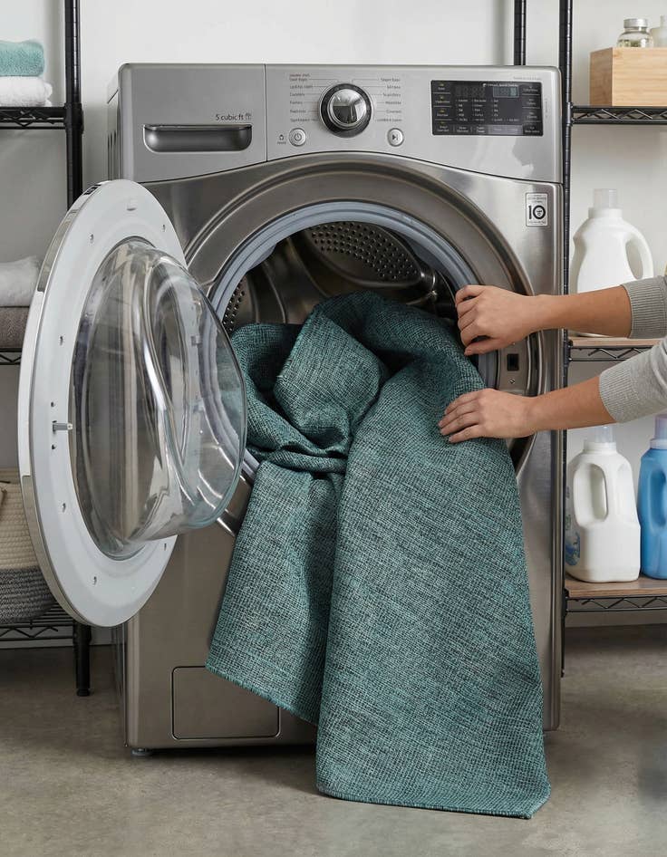 Detail image of 5' 3 x 8'  Washable Solid Indoor / Outdoor Rug