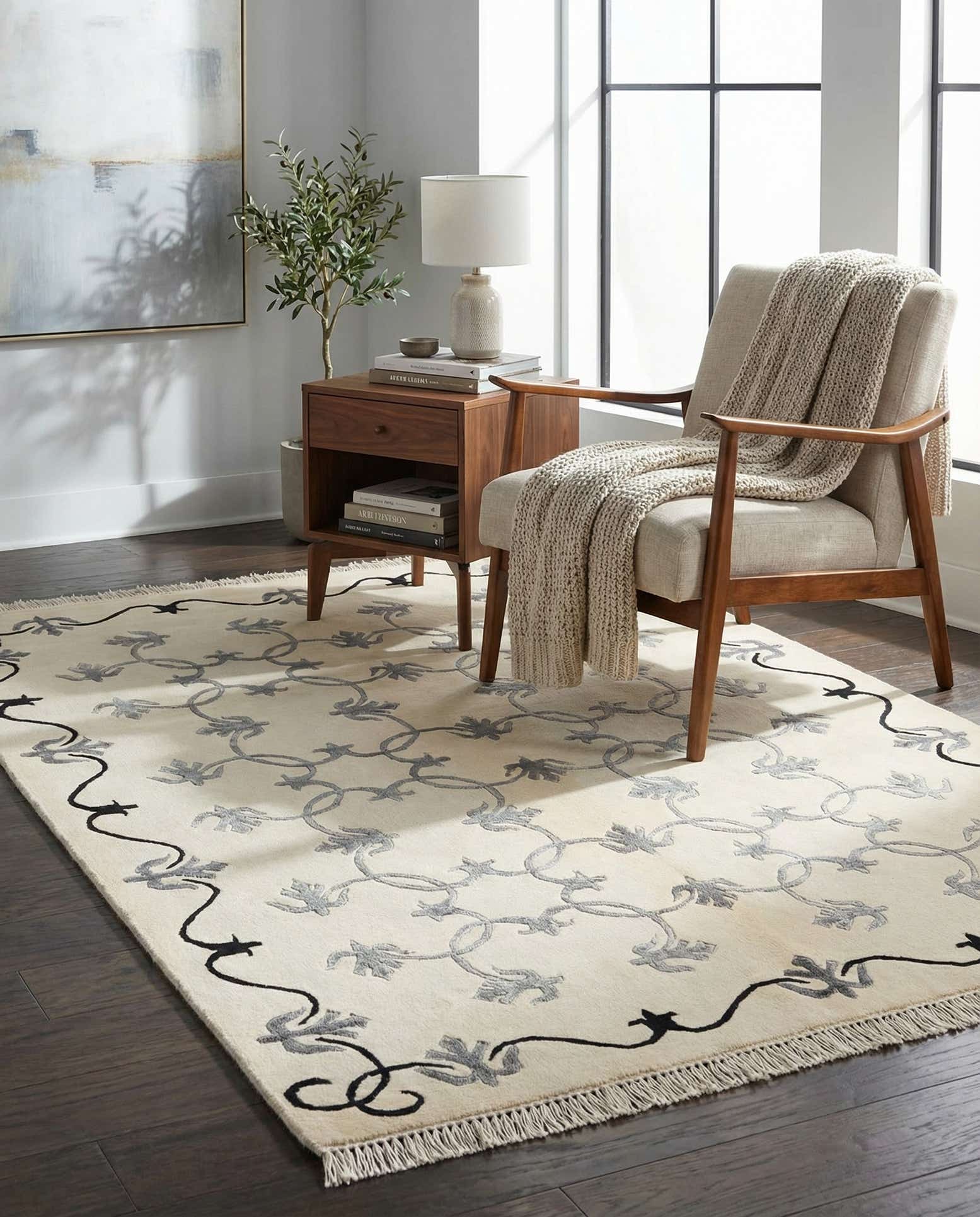 4' x 5' 11 Hand Knotted Darya Wool Rug