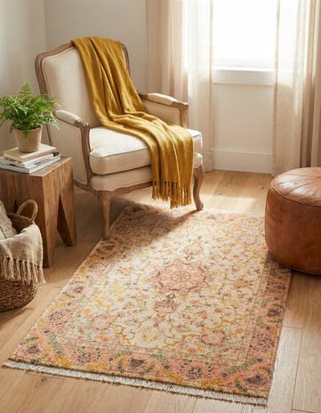 Ivory and Gold Boutique Rug