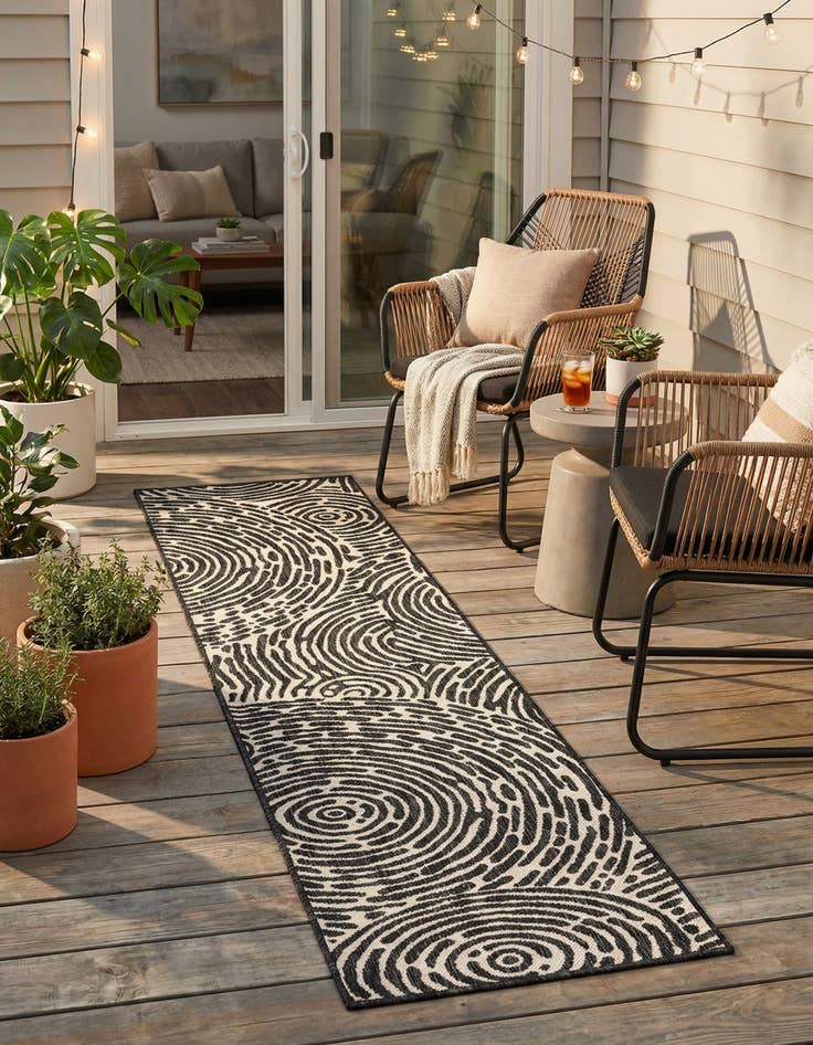 Detail image of 2' x 8'  Washable Modern Indoor / Outdoor Runner Rug