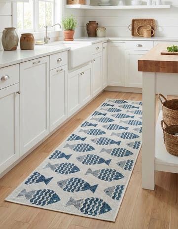Navy Blue Easy-Clean Coastal Indoor / Outdoor Runner Rug