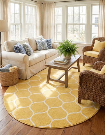 Yellow Lattice Frieze Oval Rug