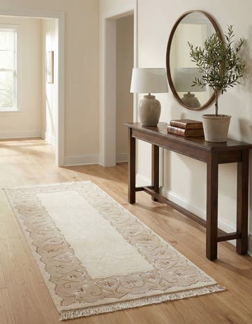 2' 8 x 6' 7 Hand Knotted Darya Wool Runner Rug