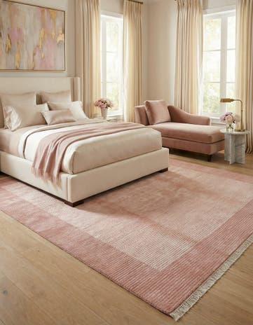5' 9 x 8' Hand Knotted Darya Wool Rug