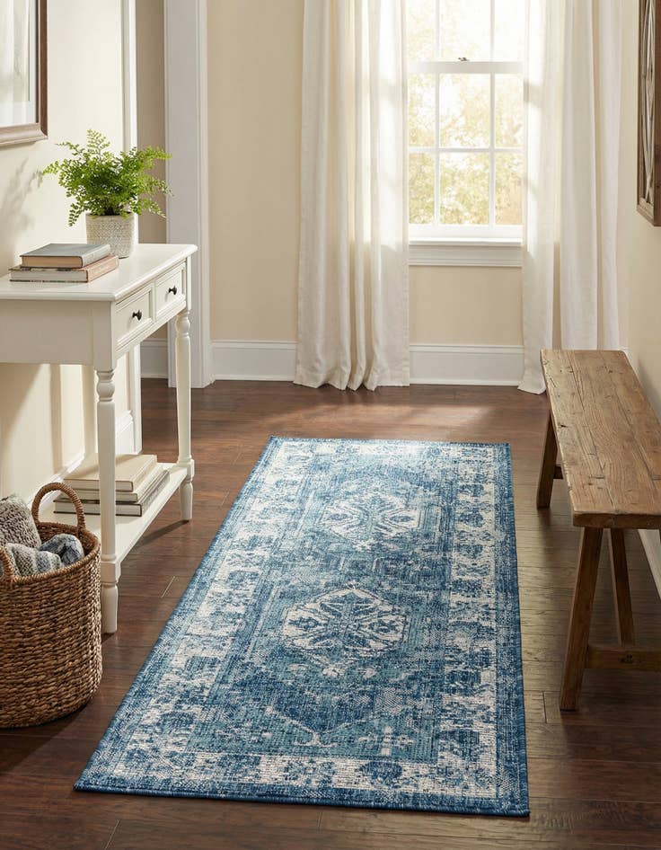 Detail image of 2' x 6' Easy-Clean Traditional Indoor / Outdoor Runner Rug