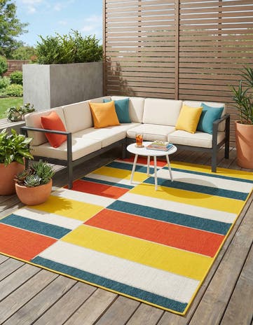 5' 3 x 7' 6 Easy-Clean Modern Indoor / Outdoor Rug