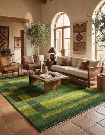 5' 8 x 8' 4 Kashkuli Wool Rug