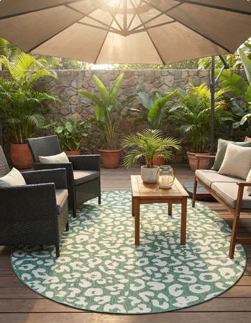 7' 10 x 10' Easy-Clean Safari Indoor / Outdoor Oval Rug