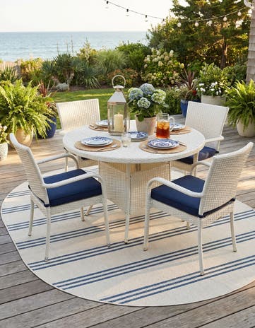 Ivory Easy-Clean Jill Zarin Anguilla Indoor / Outdoor Oval Rug