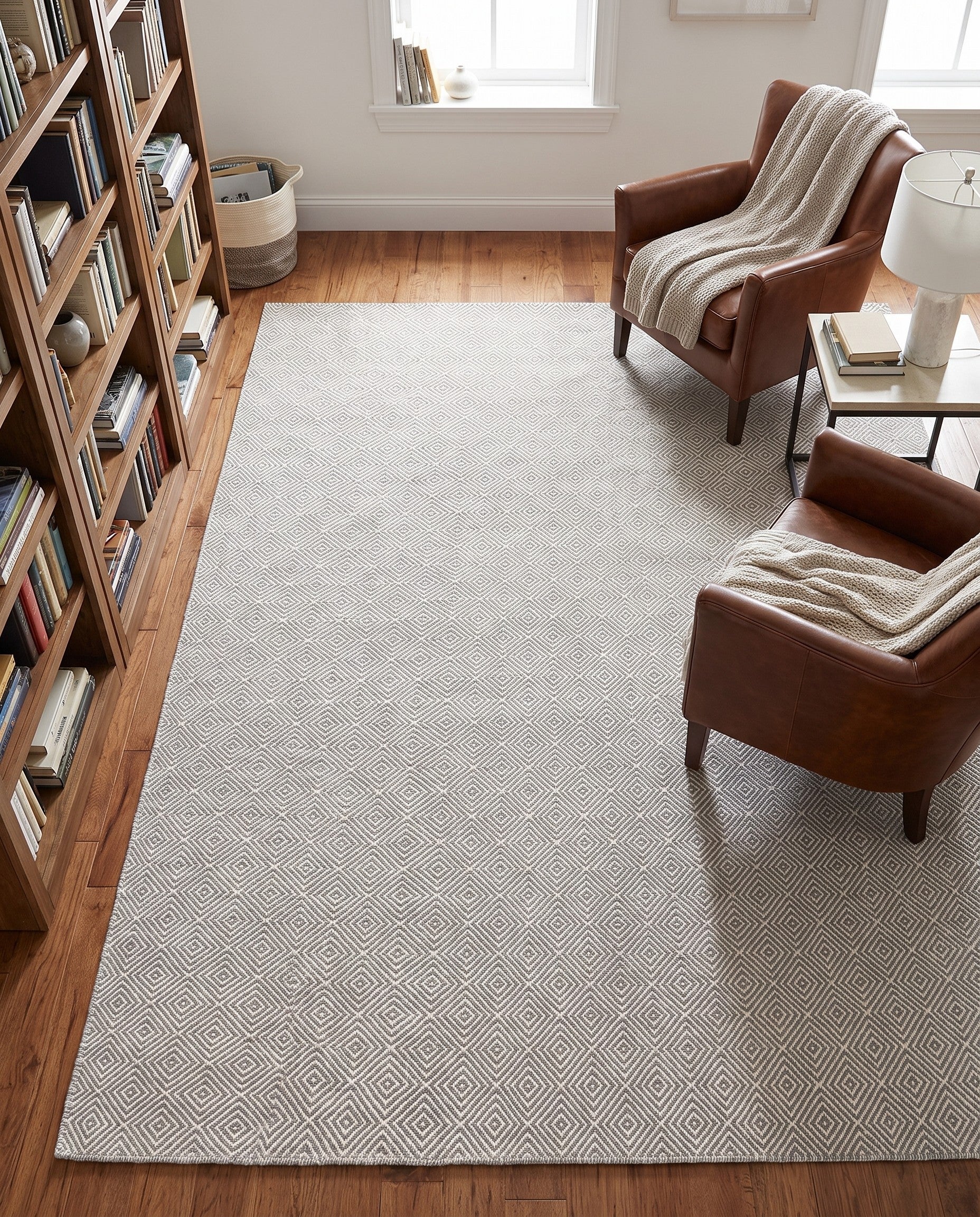 6' 1 x 9' Hand Woven Geo Trellis Flatweave Rug
