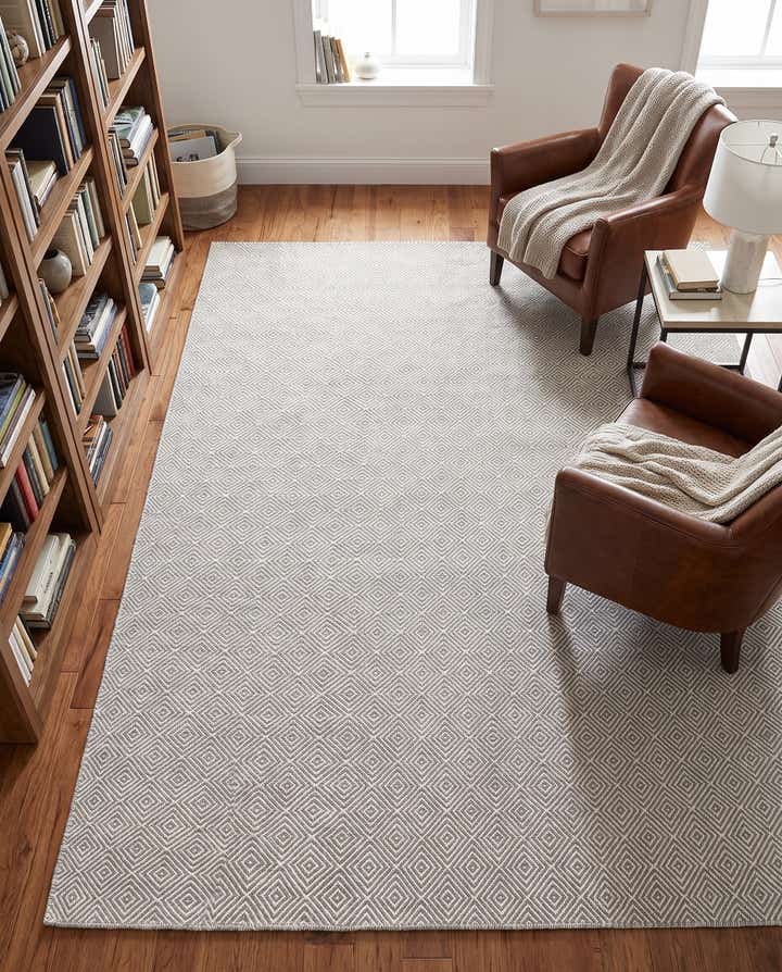 6' 1 x 9' Hand Woven Geo Trellis Flatweave Rug