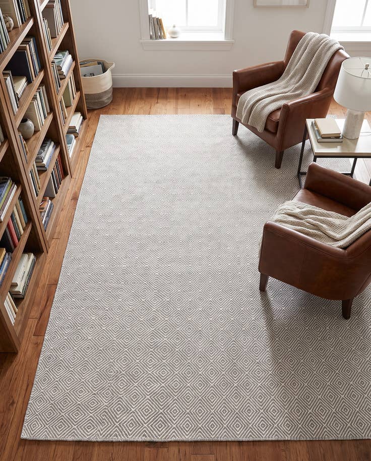 Detail image of 6' 1 x 9' Hand Woven Geo Trellis Flatweave Rug