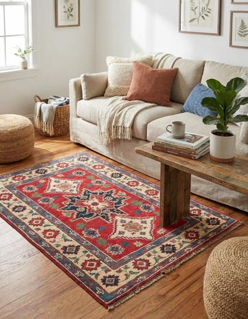 2' 8 x 4' 2 Hand Knotted Kazak Rug