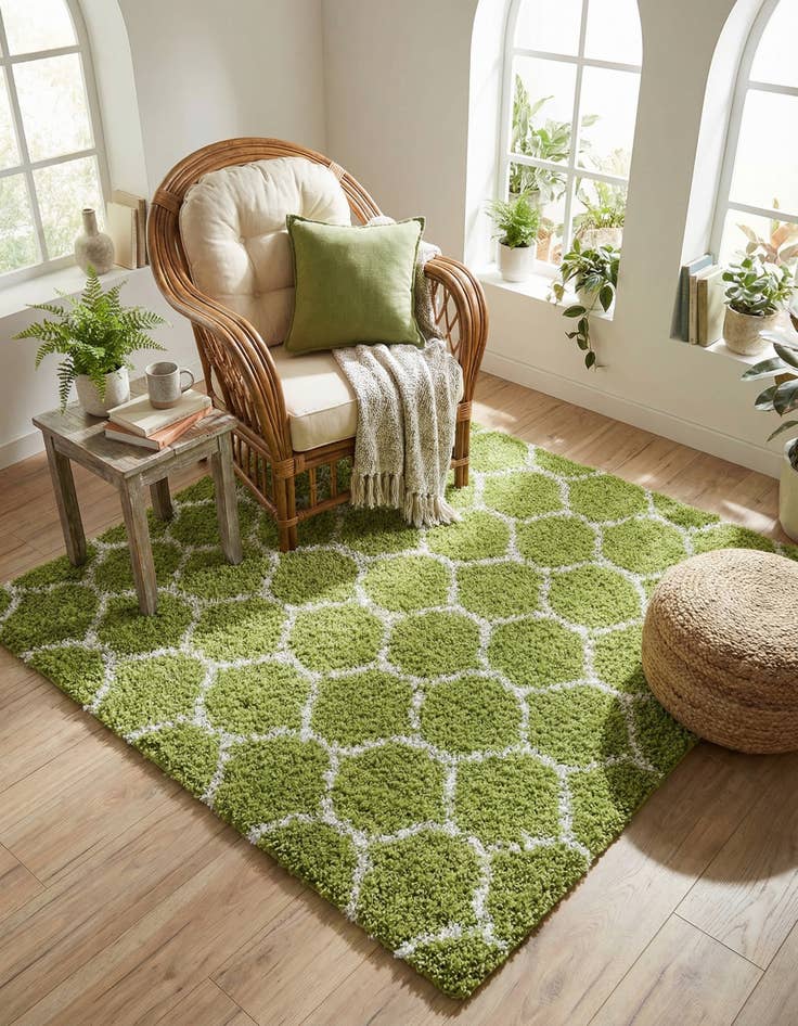 Detail image of 6' x 6' Trellis Shag Square Rug