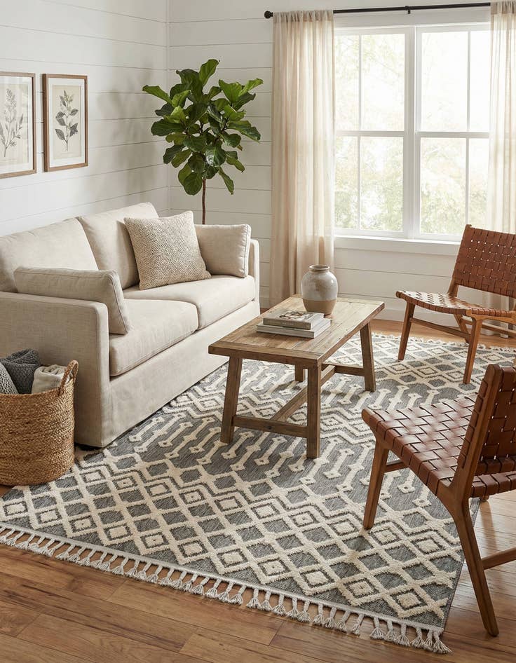 Detail image of 5' 3 x 8' Arlo Rug