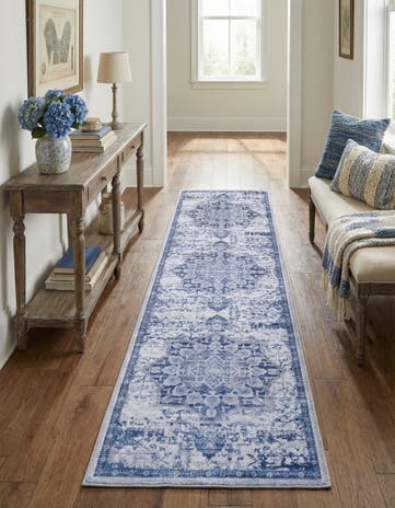 2' x 7' Washable Renaissance Runner Rug