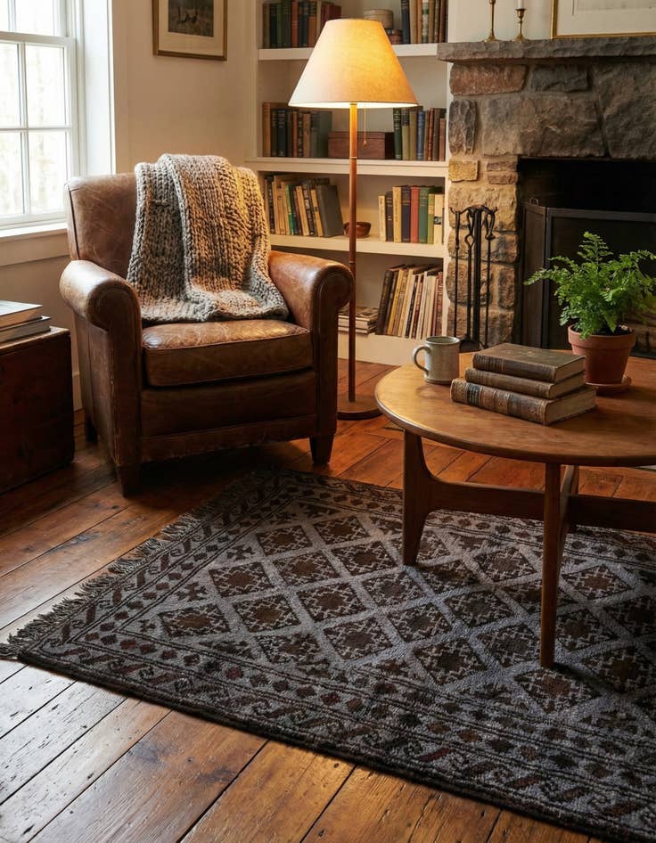 Detail image of 3' 2 x 5' 6  Hand Knotted Balouch Wool Rug