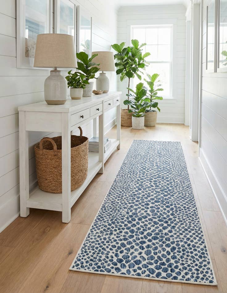 Detail image of 2' x 8' Easy-Clean Jill Zarin Cape Town Indoor / Outdoor Runner Rug