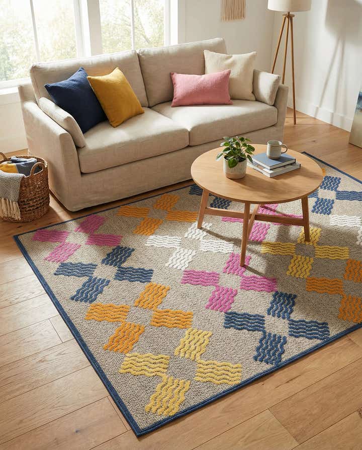 5' x 7' 7 Easy-Clean Indoor / Outdoor Rug