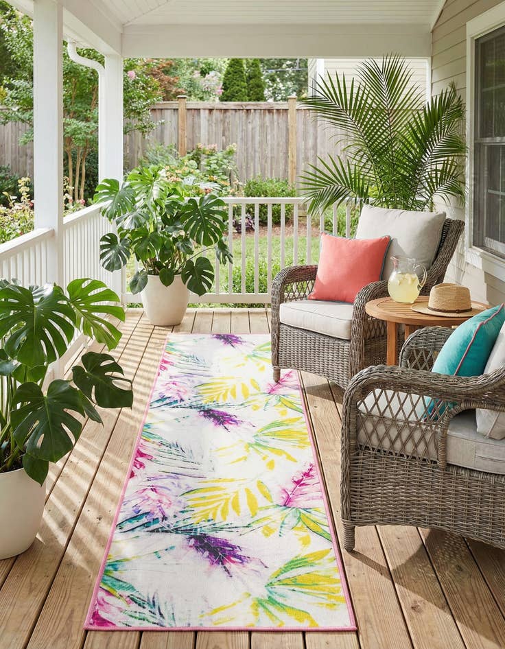 Detail image of 2' x 8' Easy-Clean Jill Zarin Caribbean Indoor / Outdoor Runner Rug