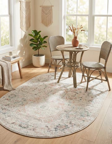 4' x 6' Madeline Vintage Oval Rug
