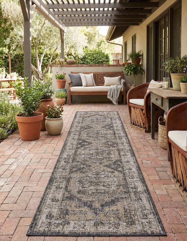 Detail image of 2' 7 x 12'  Washable Traditional Indoor / Outdoor Runner Rug
