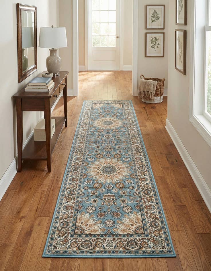 Detail image of 2' 7 x 10'  Washable Traditional Indoor / Outdoor Runner Rug