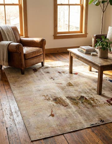 4' 7 x 6' Hand Knotted Ultra Vintage Persian Wool Rug