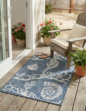 2' x 3' Easy-Clean Coastal Indoor / Outdoor Rug