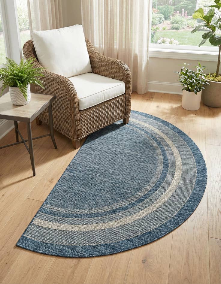 Detail image of 3' x 6'  Washable Border Indoor / Outdoor Hearth Rug