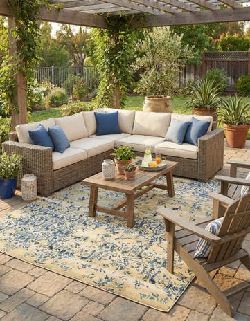 Beige Easy-Clean Botanical Indoor / Outdoor Rug