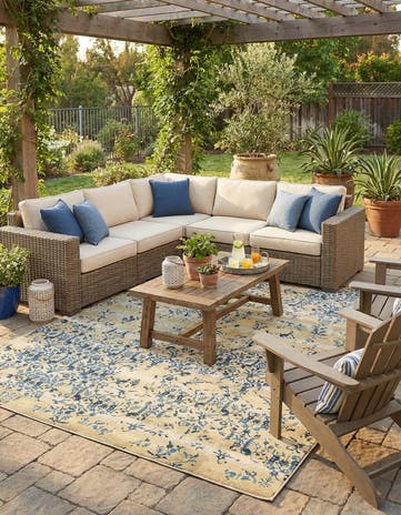 Beige Easy-Clean Botanical Indoor / Outdoor Rug