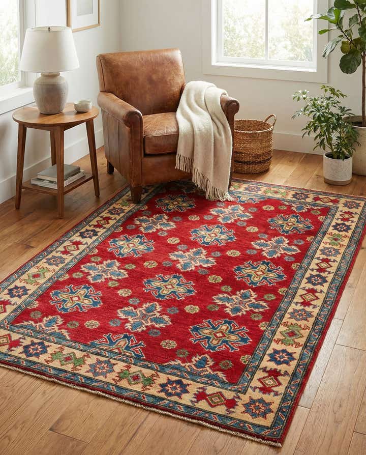 4' x 6' 1 Hand Knotted Kazak Rug