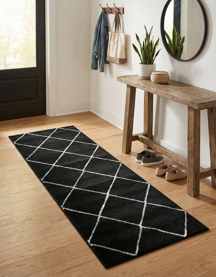 Detail image of 2' x 5' Vogue Geo Runner Rug