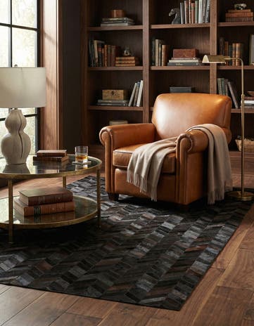5' 2 x 8' Cowhide Leather Rug