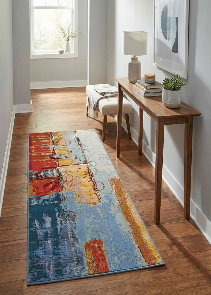 2' 7 x 5' 3 Easy-Clean Modern Indoor / Outdoor Runner Rug