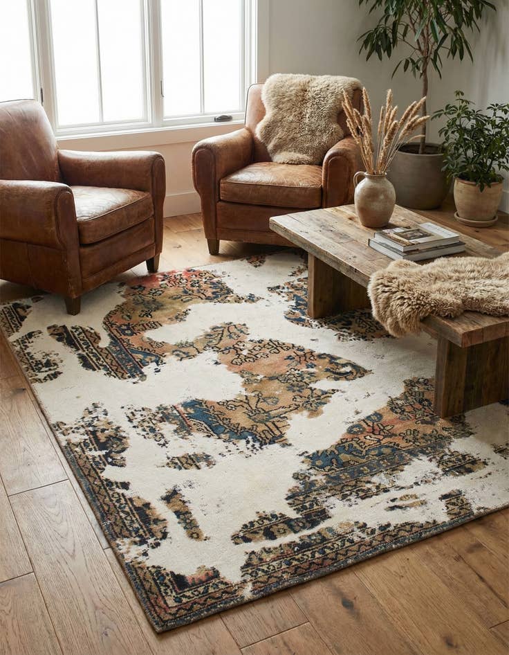 Detail image of 4' 10 x 6' 2  Hand Knotted Ultra Vintage Persian Wool Rug