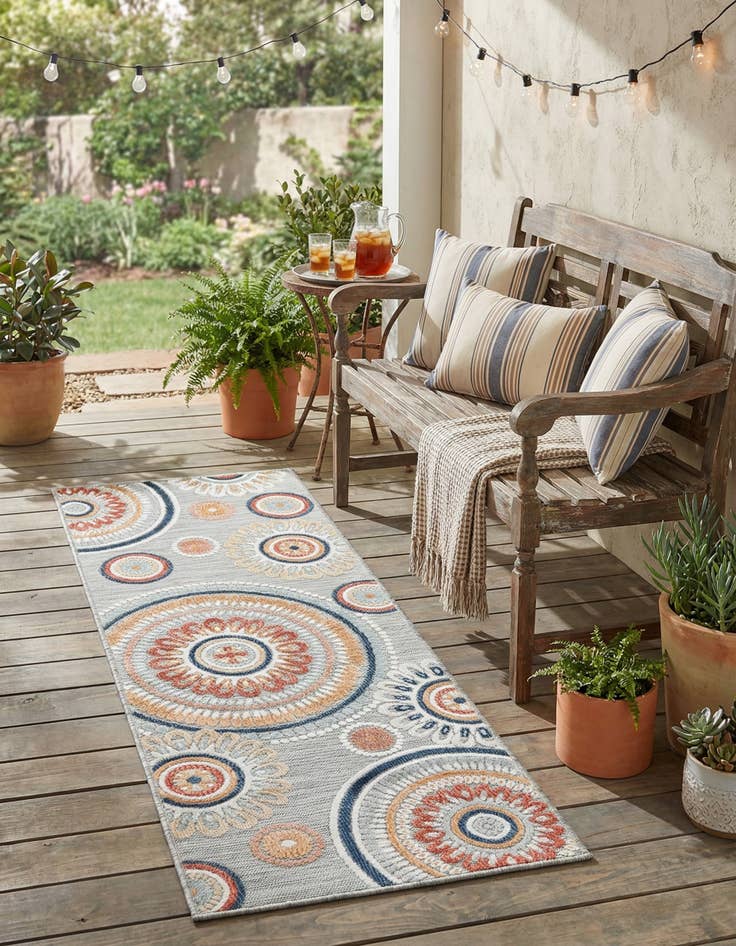 Detail image of  2' 2 x 6'  Washable Botanical Indoor / Outdoor Runner Rug