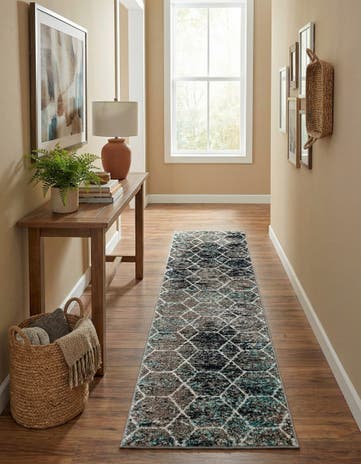 2' x 10' Lattice Frieze Runner Rug