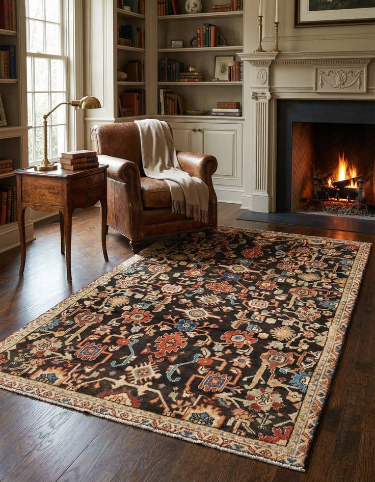 Detail image of 4' 1 x 6' Hamedan Rug