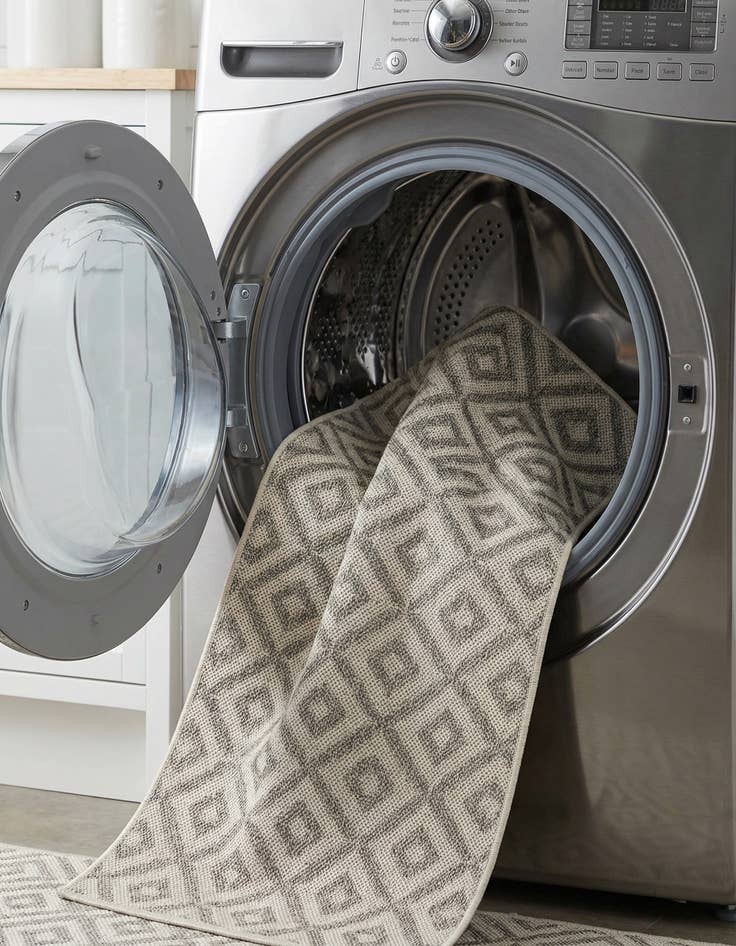 Detail image of 2' x 8'  Washable Jill Zarin Costa Rica Indoor / Outdoor Runner Rug