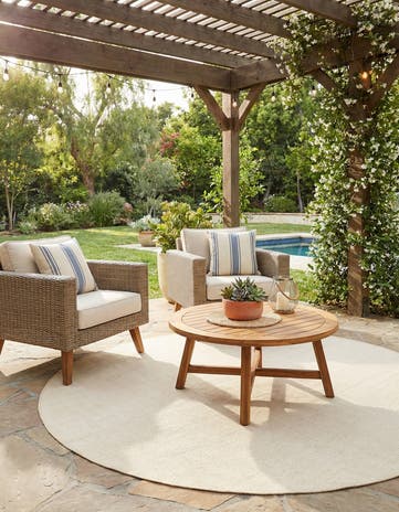 10' x 10' Easy-Clean Jill Zarin Palm Springs Indoor / Outdoor Round Rug