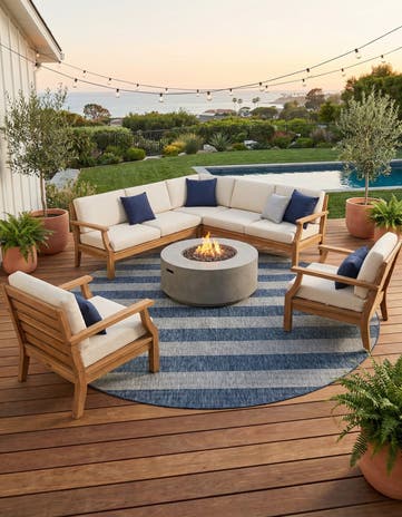 12' x 12' Easy-Clean Ribbon Indoor / Outdoor Round Rug